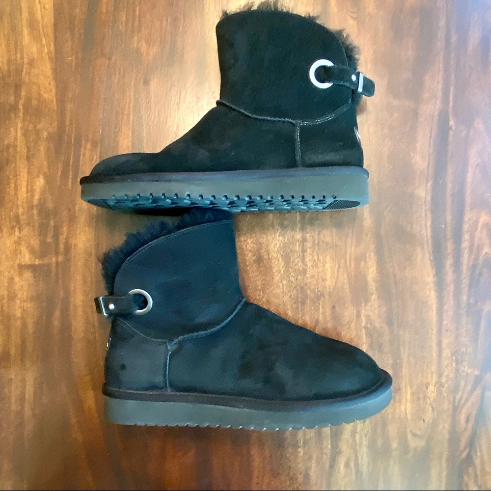 Koolaburra boots by UGG, Size 7